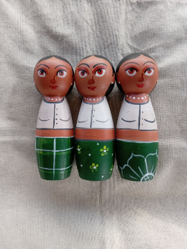 Peg Dolls - Lady In Green Sarong 